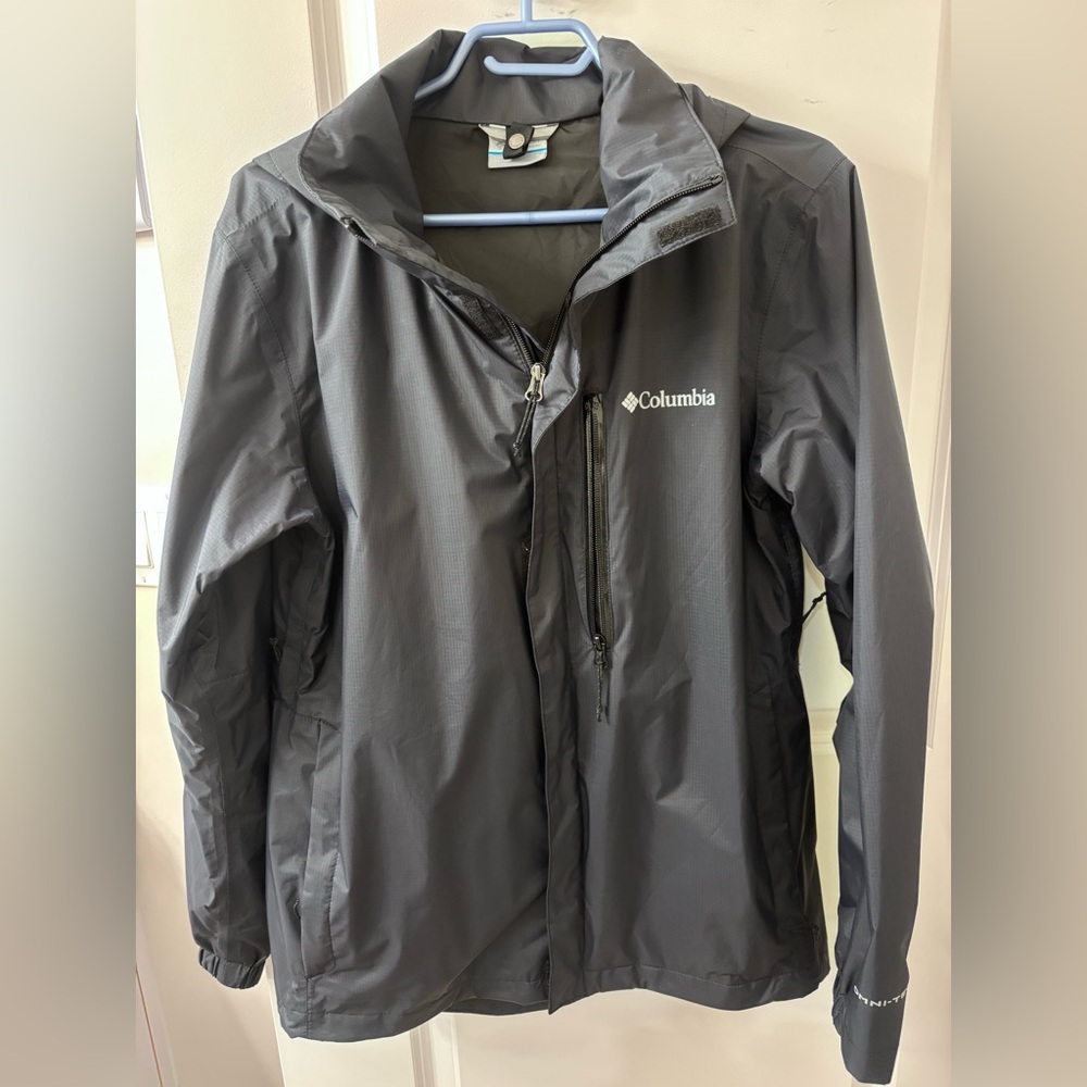 Columbia Charcoal Rain coat